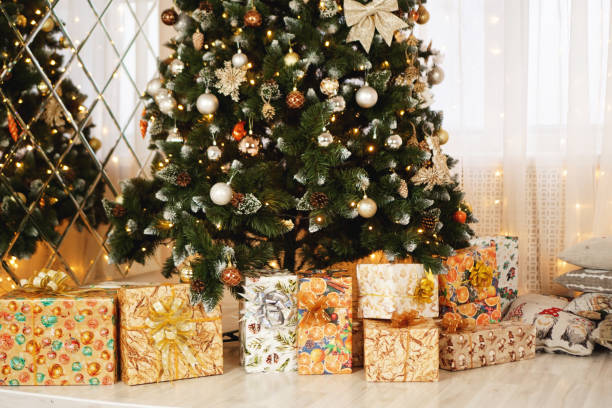 istock Christmas decorations, Christmas tree, gifts, new year 1286863204
