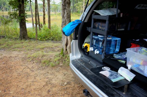 istock Preparing meal on overlanding suv 4x4 tailgate 1286871197