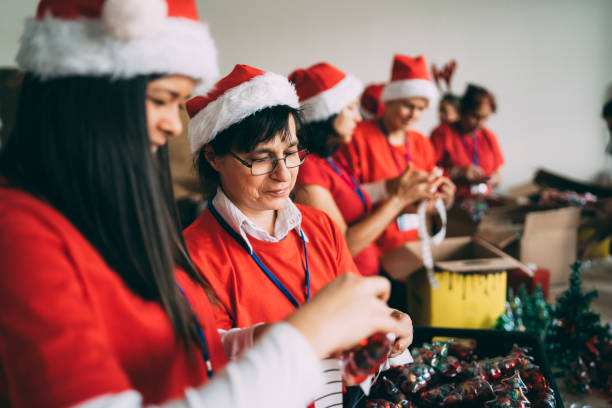 istock Preparing for Christmas market 1286940933