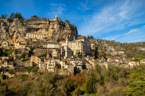 view of rocamadour, lot, france - lot imagens e fotografias de stock