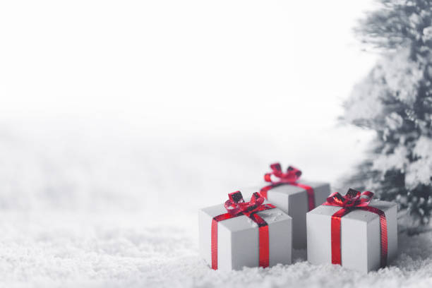 istock Christmas tree and gifts 1287020064