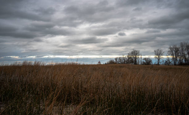 istock Fairport Harbor West Lighthouse from grassy dune 1287037293