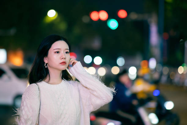 istock Lost in the city night 1287047092