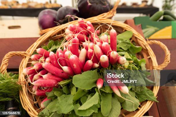 Radishes In A Basket On A Market Stall Stock Photo - Download Image Now - Close-up, Fruit, Radish