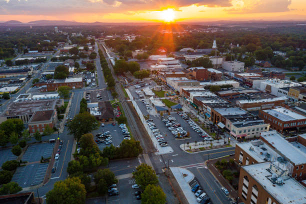 istock City of Hickory 1287070635