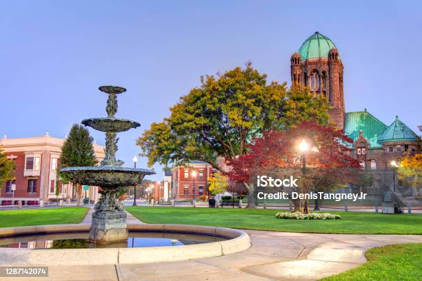 Downtown Taunton Massachusetts Stock Photo - Download Image Now - Taunton - Massachusetts, Massachusetts, Bristol County - Massachusetts