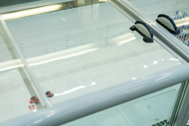 istock empty grocery store shelves, no food, crisis problems 1287158950