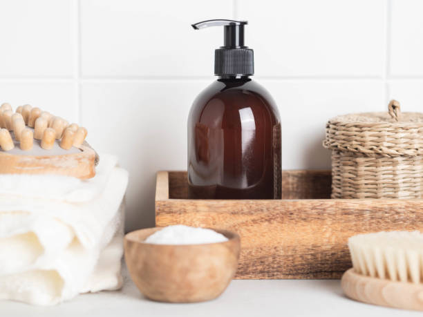 istock Brown bottle mockup for cosmetic products and various bath care accessories 1287181945