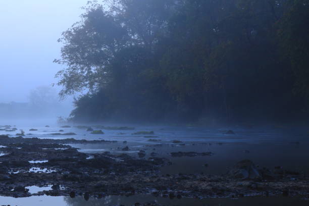 istock Japan's dawn canyon 1287198042