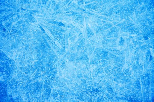 fondo de textura de hielo azul con superficie de cristal - ice crystal textured ice winter fotografías e imágenes de stock