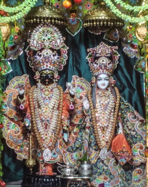 istock idols of Hindu deities Radha Krishna 1287253780