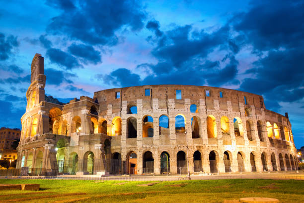 istock Colosseum at dusk 1287274725