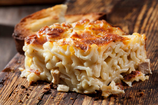 istock Creamy Chicken Alfredo Lasagna with Garlic Bread 1287311676