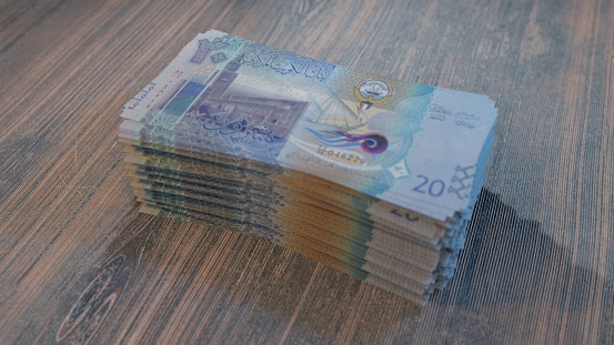 Kuwaiti Dinar pile