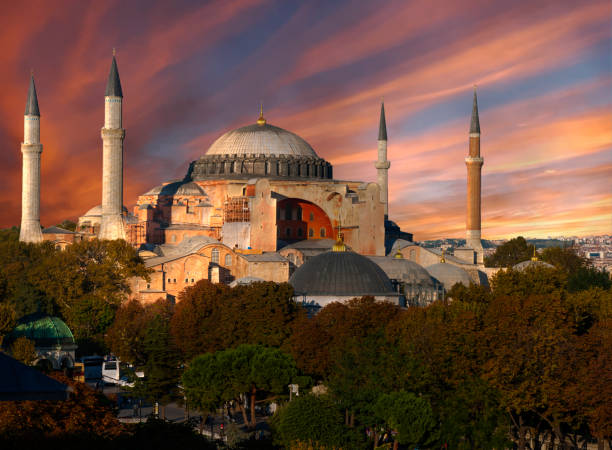 istock Hagia Sophia after the sunset 1287371786