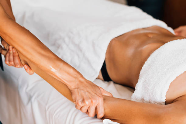 istock Ayurveda Therapeutic Arm Massage with Ethereal Oil 1287409699