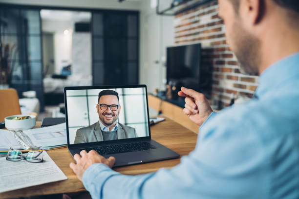 istock Video business meeting 1287413533
