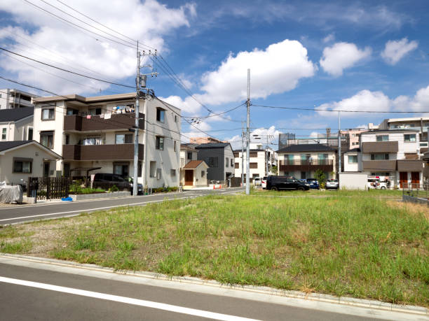 住宅地の空き地 - ground ストックフォトと画像