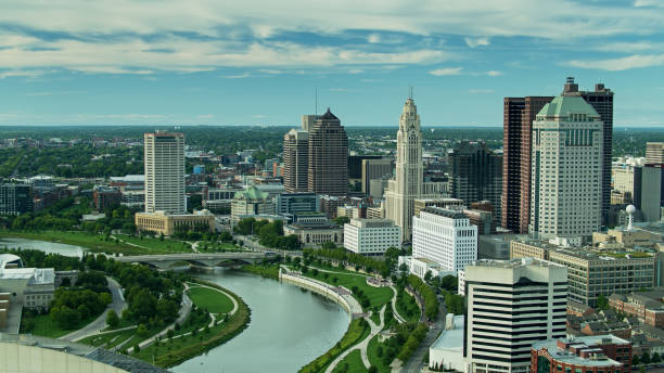 istock Scioto River Flowing Through Columbus, Ohio - Aerial 1287523942