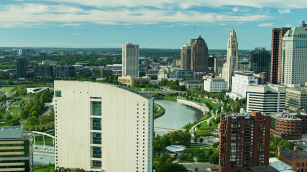 istock Sunny Afternoon in Columbus, Ohio - Aerial 1287523970