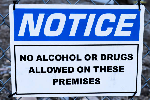 istock A Notice No Alcohol or Drugs Allowed sign 1287531802