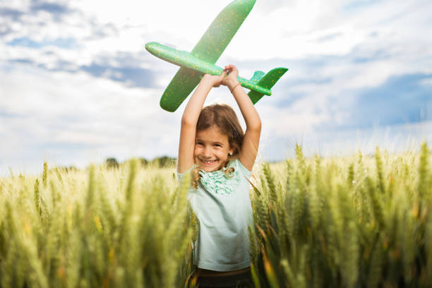 istock Look at me, I'm an airplane! 1287566997