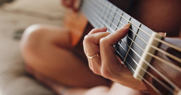 istock Music is the way to my heart 1287578092