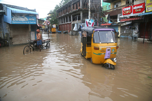 Chennai, India, 25th Nov 2020 :- Heavy rains in Chennai city lead to water logging as cyclone Nivar approaches the eastern Indian coast near Puduchery, Photo: Seshadri SUKUMAR