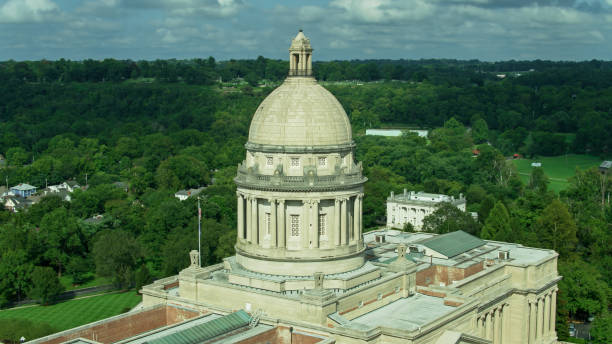 istock Summer Sunlight on Kentucky State Capitol Building - Drone Shot 1287678802