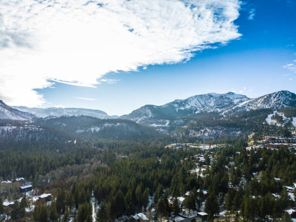 istock First snow of the season - 4K 1287702204