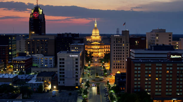 istock Aerial View Down Mall in Lansing Towards State Capitol at Twilight 1287743570