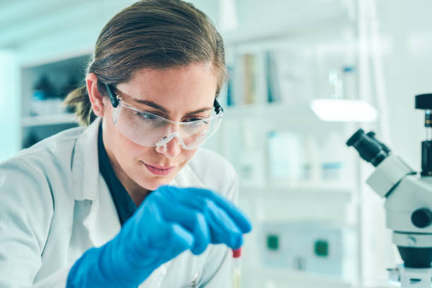 istock Scientific research is key to finding a cure 1287846082