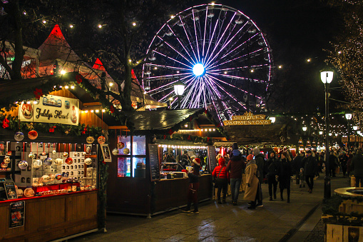 The Oslo Vinterland park is Christmas market with chalet-style food & craft stalls, a ferris wheel, ice rink & entertainment, warming places in downtown Oslo, just across the Parliament.