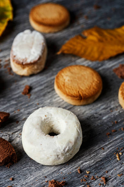 istock buttered and dusty, spanish christmas sweet 1287930719