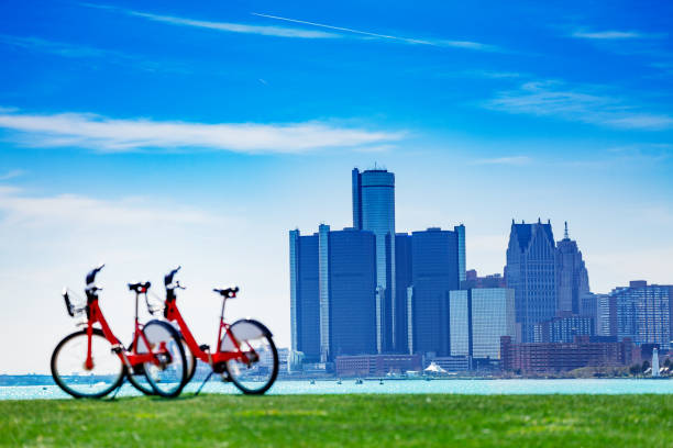 istock City bicycles on Sunset Point over Detroit river 1287984178
