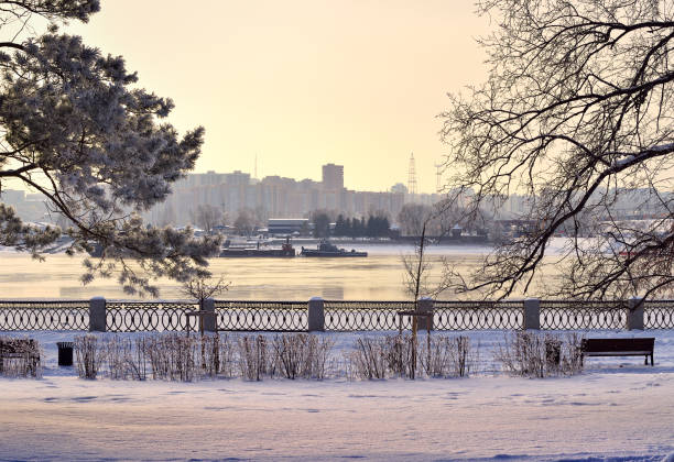 istock Michael's embankment in winter 1287996738