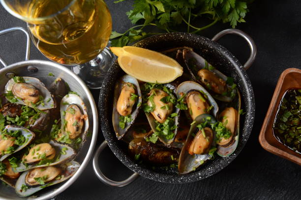 istock Classic French meal Sailors 1288037030