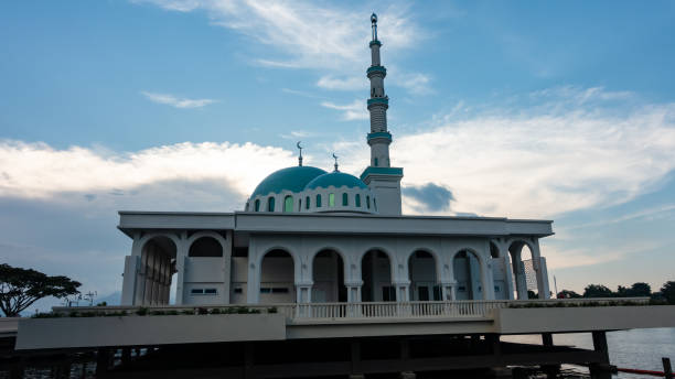 istock The beautiful floating mosque of Kuching 1288037120