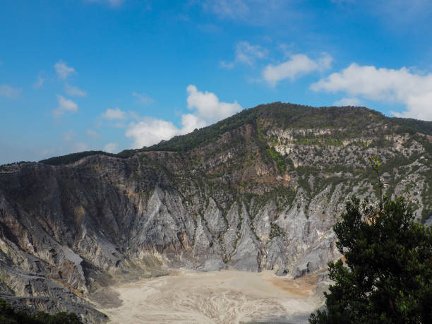 istock Nature Mountain Photo 1288047903