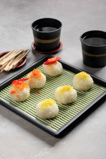 Steamed Glutinous Rice with Topping of Sweet and Savoury Toasted Coconut