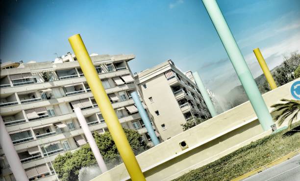 BUILDINGS AND HOUSES IN SPAIN