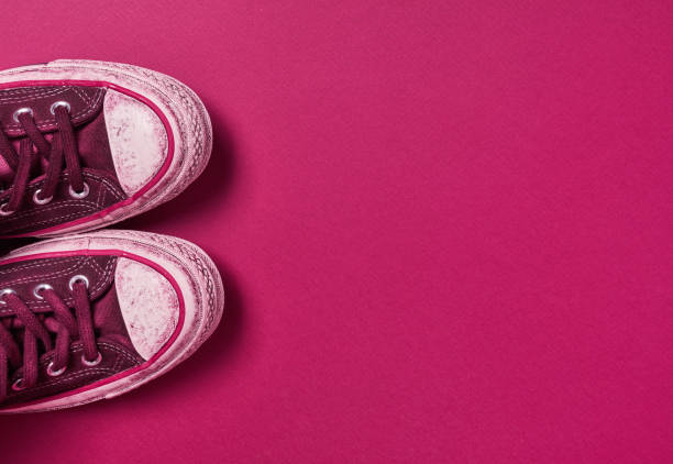 istock Vintage used sneakers 1288124068