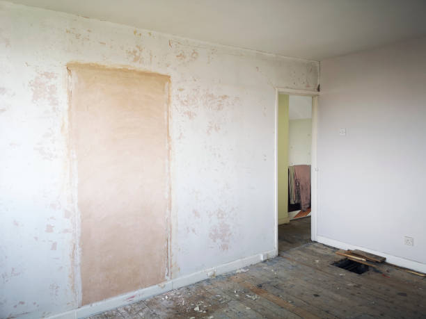 istock Bare bedroom walls during a home refurbishment - UK 1288129080