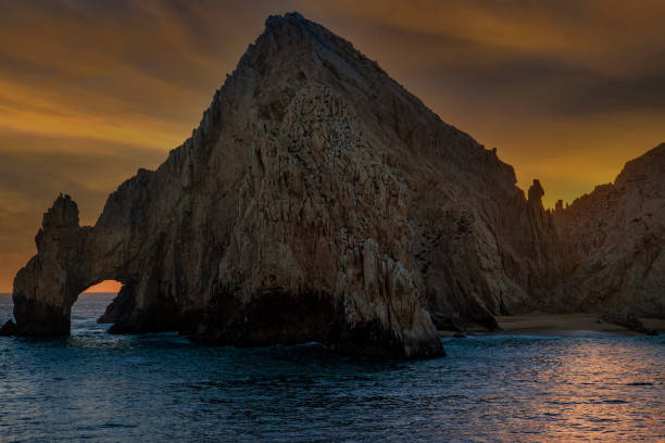 istock Lands End in Cabo San Lucas 1288154578