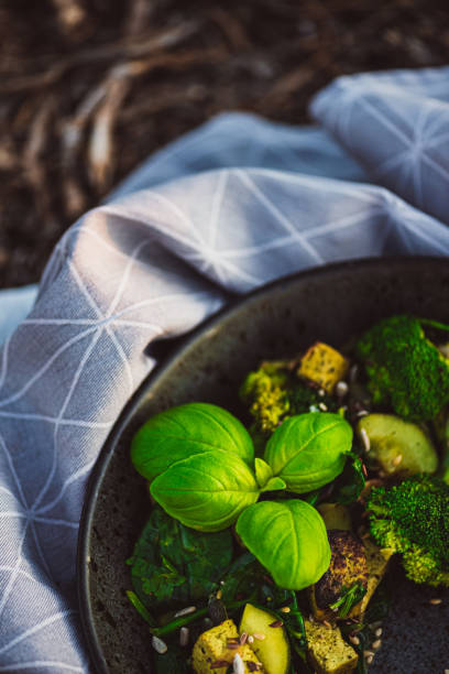 istock Low Carb Outdoor Kitchen – Green Plant-Based Curry 1288170287