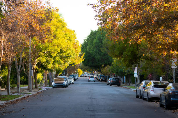 istock Street in WeHo 1288203032
