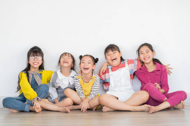 istock Children friendship 1288215993