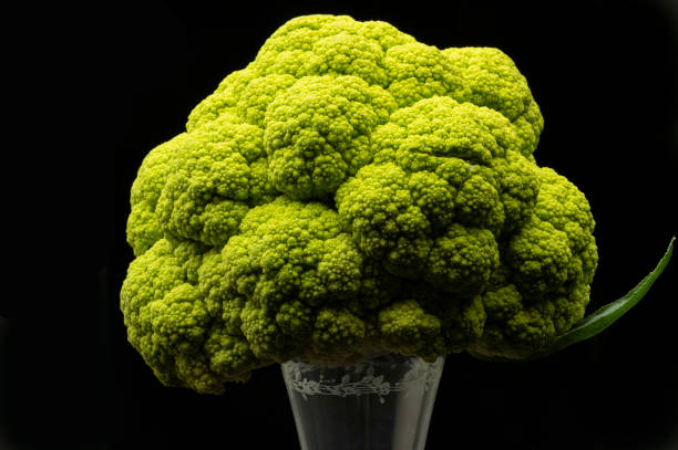 cauliflower, broccoli, vegetarian food,