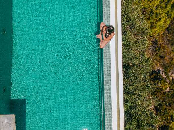istock In a yoga retreat 1288297438