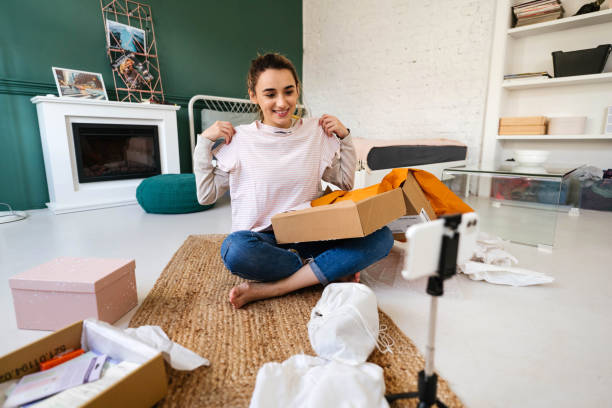 istock Online shopping unboxing haul 1288318989